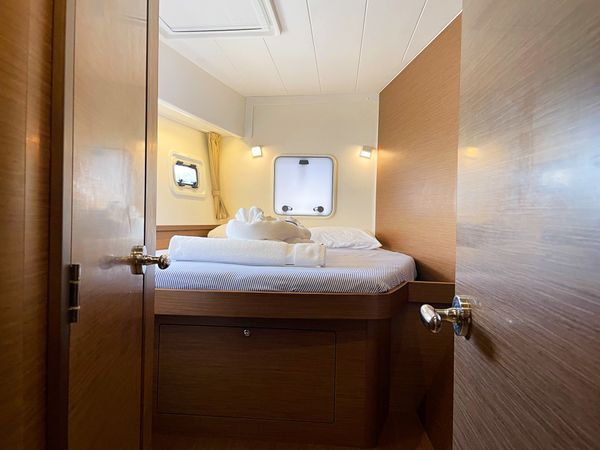 Lagoon 42 | Time Will Tell