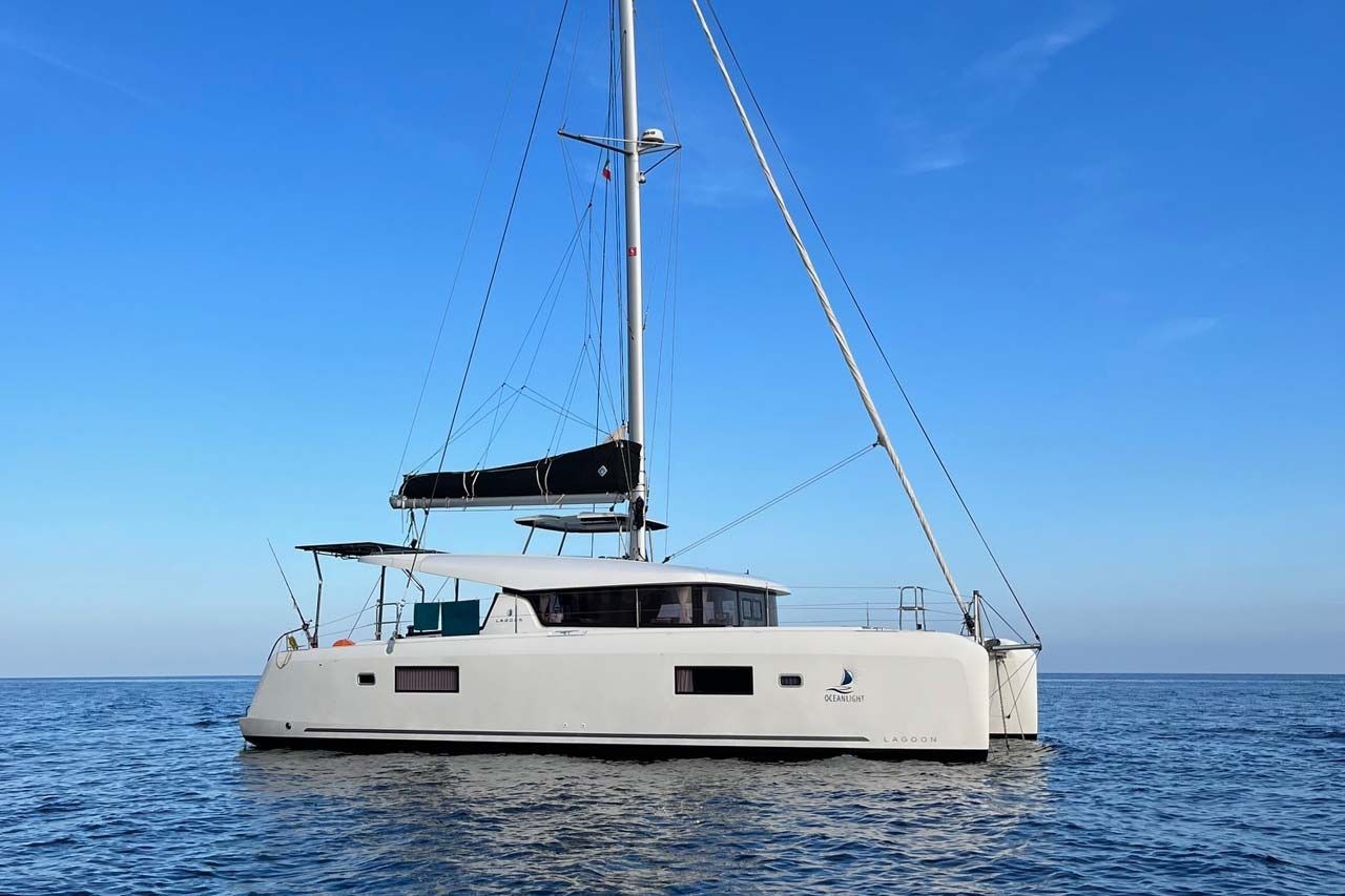 Lagoon 42 | Ocean Light