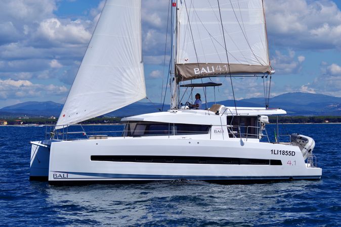 Bali 4.1 | Wee Sail