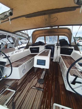Dufour 430 | Echo 1