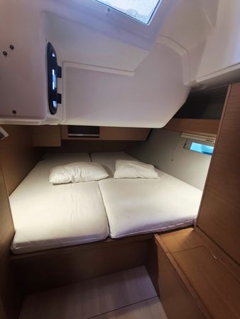 Dufour 430 | Echo 1