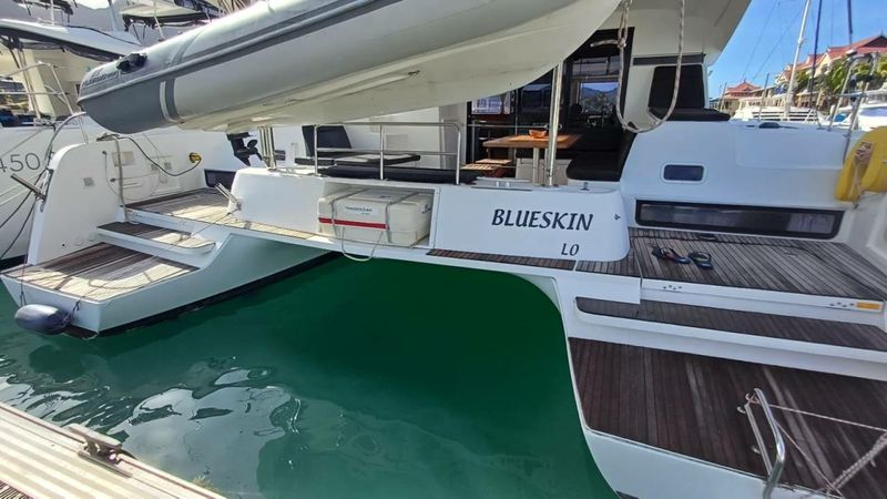 Lagoon 42 | BlueSkin