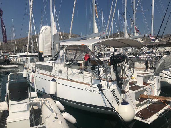 Beneteau Oceanis 38 | Bordeaux