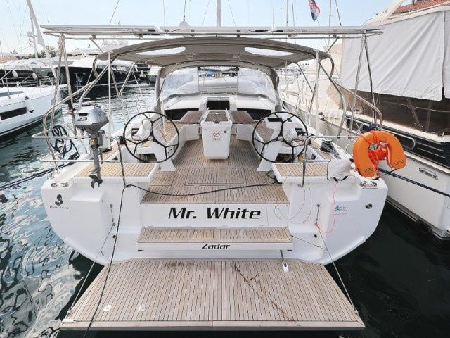 Beneteau Oceanis 46.1 | Mr. White
