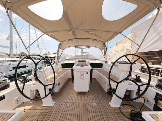 Beneteau Oceanis 46.1 | Mr. White