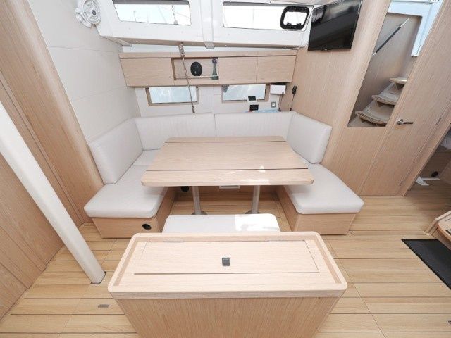 Beneteau Oceanis 46.1 | Mr. White