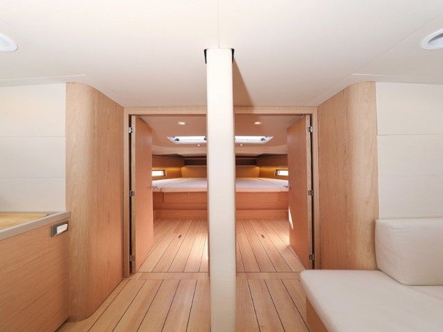 Beneteau Oceanis 46.1 | Mr. White