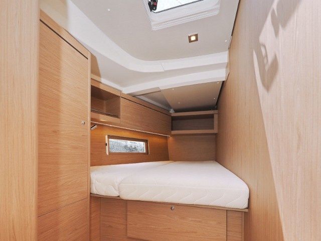 Beneteau Oceanis 46.1 | Mr. White