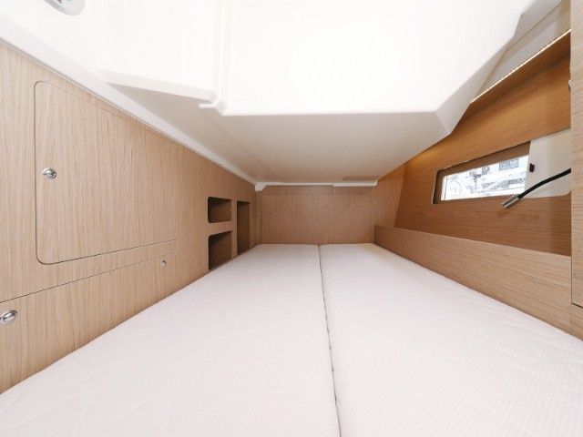 Beneteau Oceanis 46.1 | Mr. White