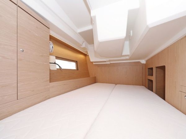 Beneteau Oceanis 46.1 | Mr. White