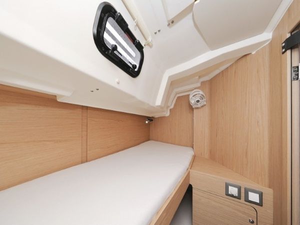 Beneteau Oceanis 46.1 | Mr. White