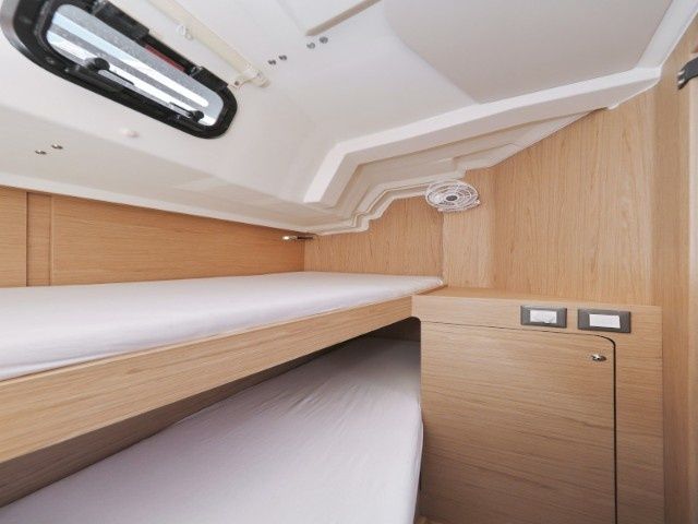 Beneteau Oceanis 46.1 | Mr. White