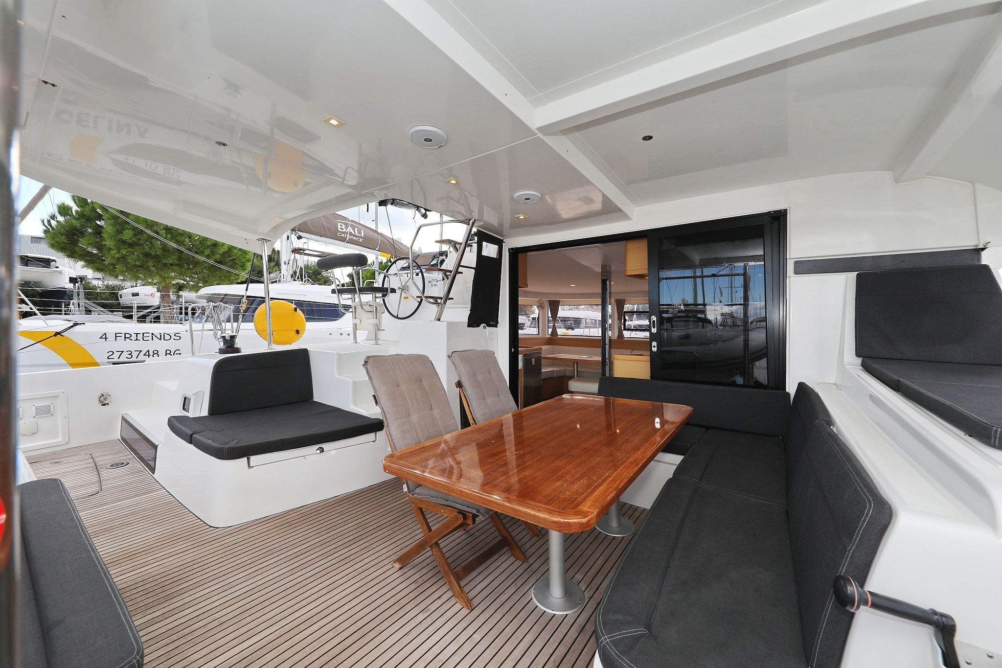 Lagoon 42 | Demi Doux