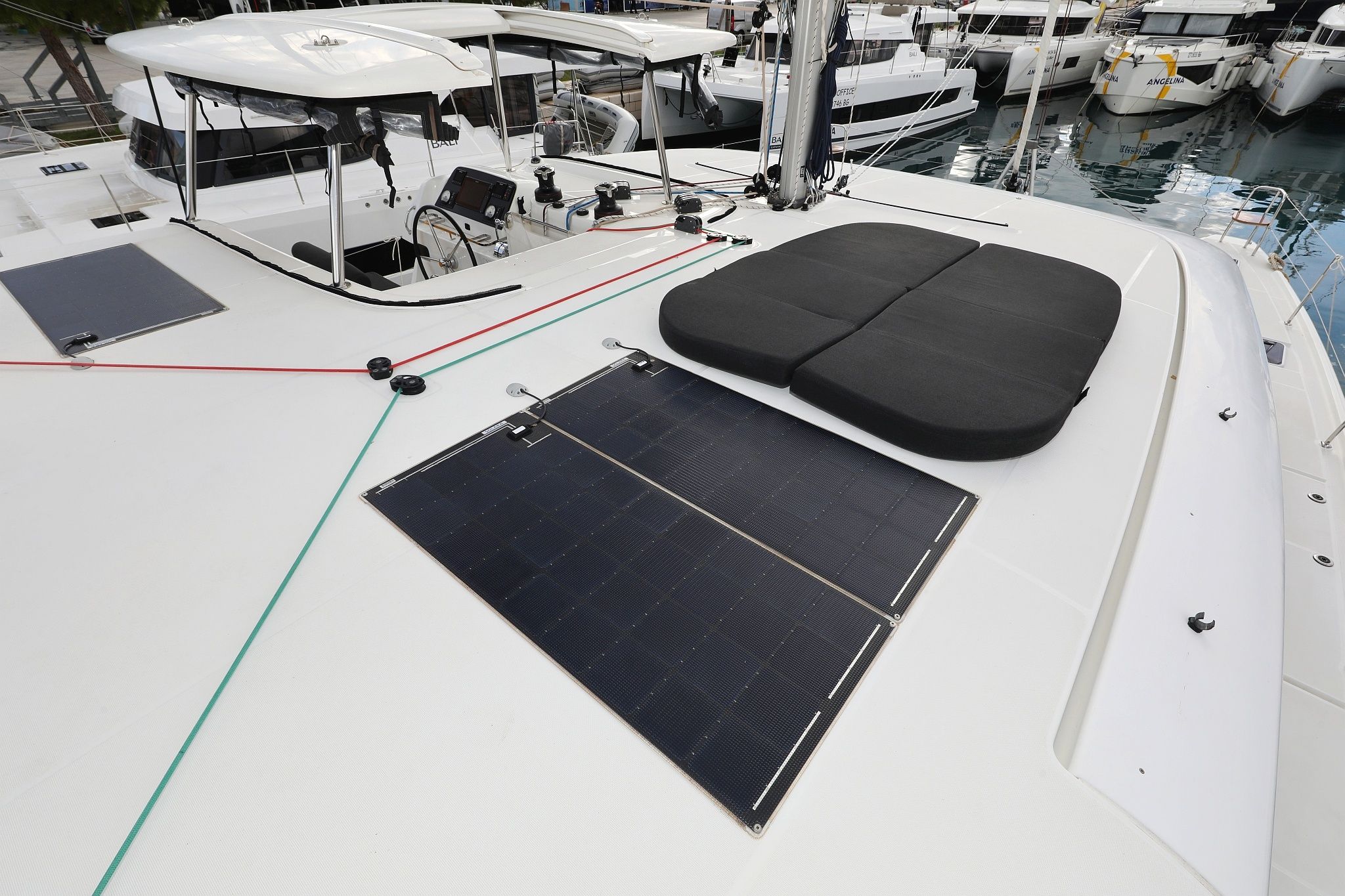 Lagoon 42 | Demi Doux