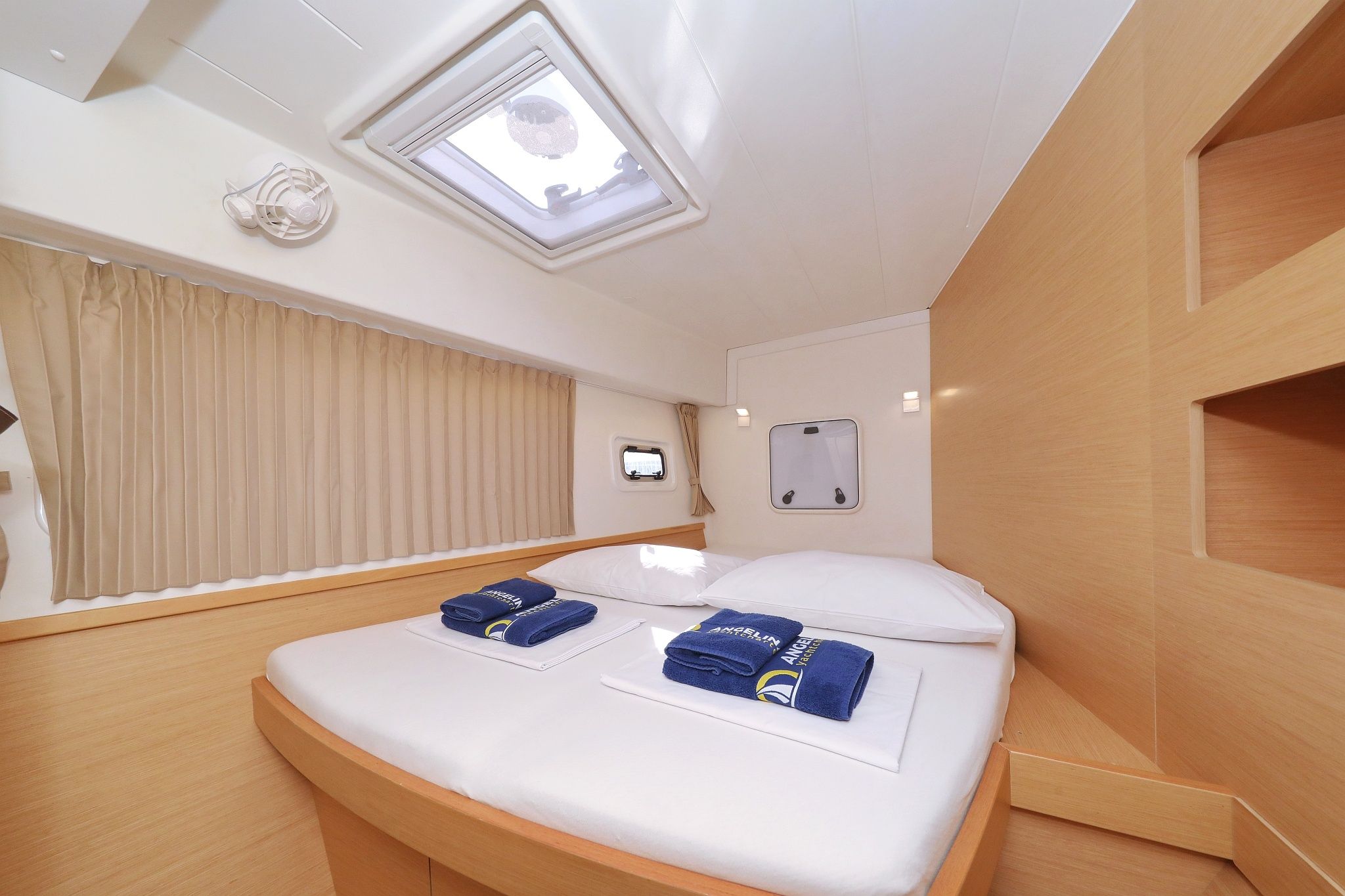 Lagoon 42 | Demi Doux