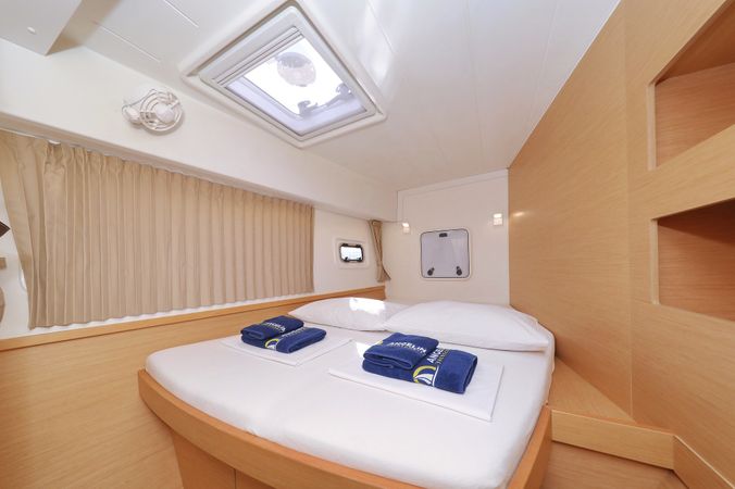 Lagoon 42 | Demi Doux