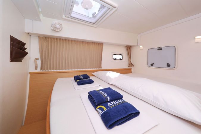 Lagoon 42 | Demi Doux