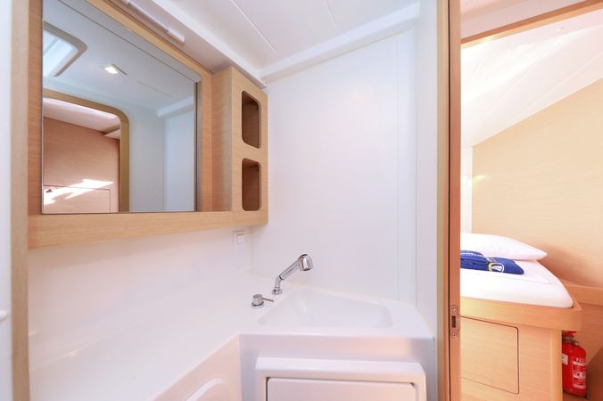 Lagoon 42 | Demi Doux