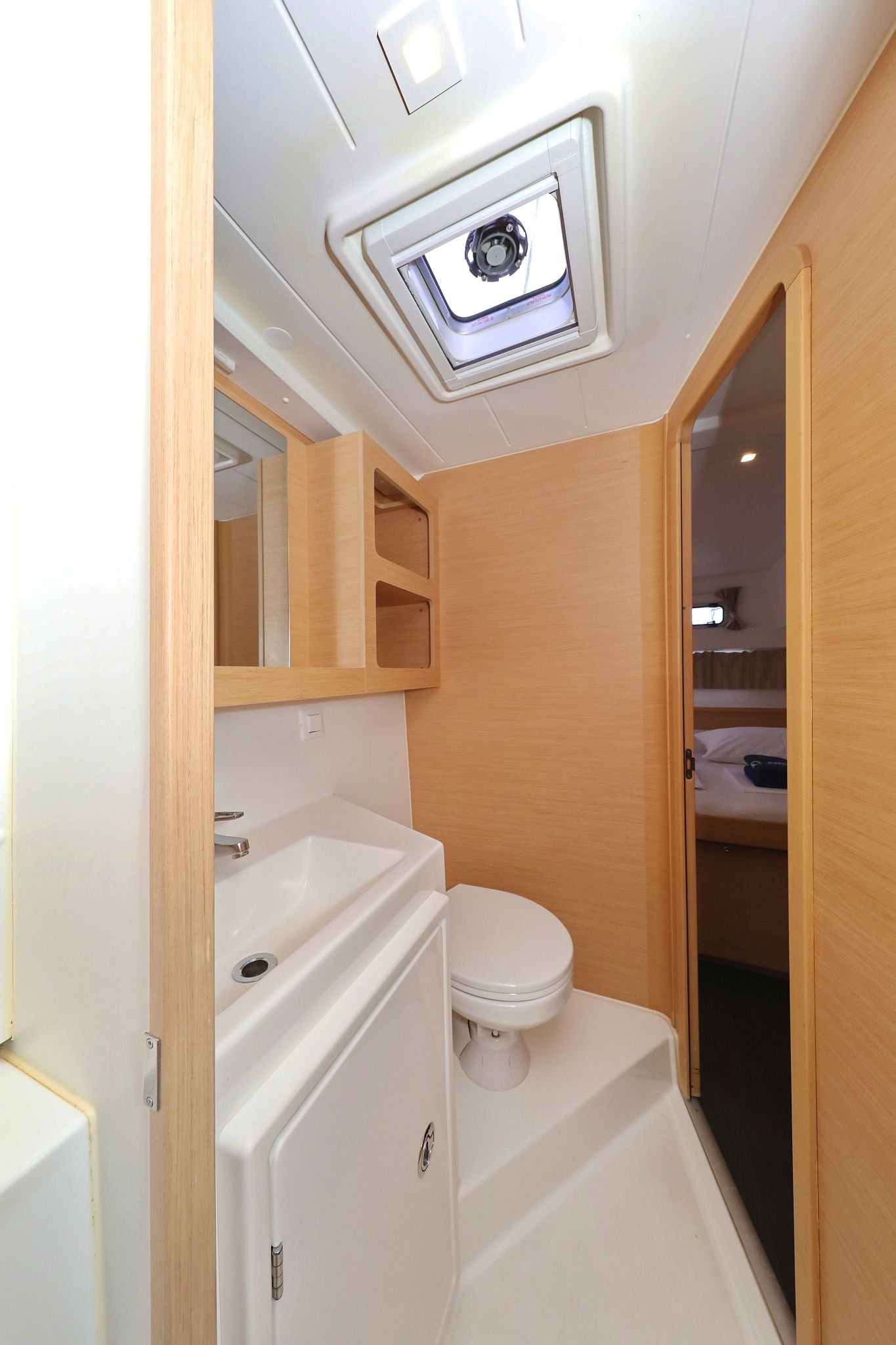 Lagoon 42 | Demi Doux