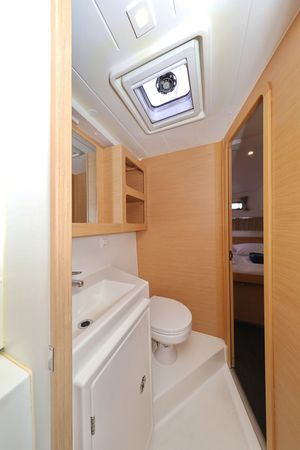 Lagoon 42 | Demi Doux