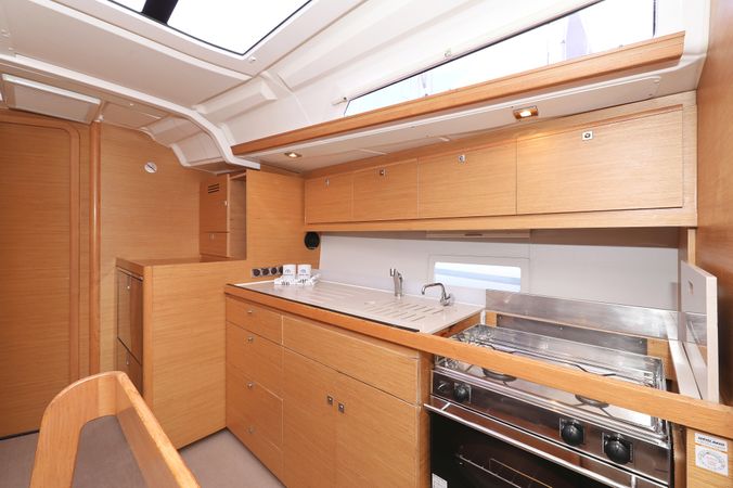 Dufour 430 | Adriatic Office