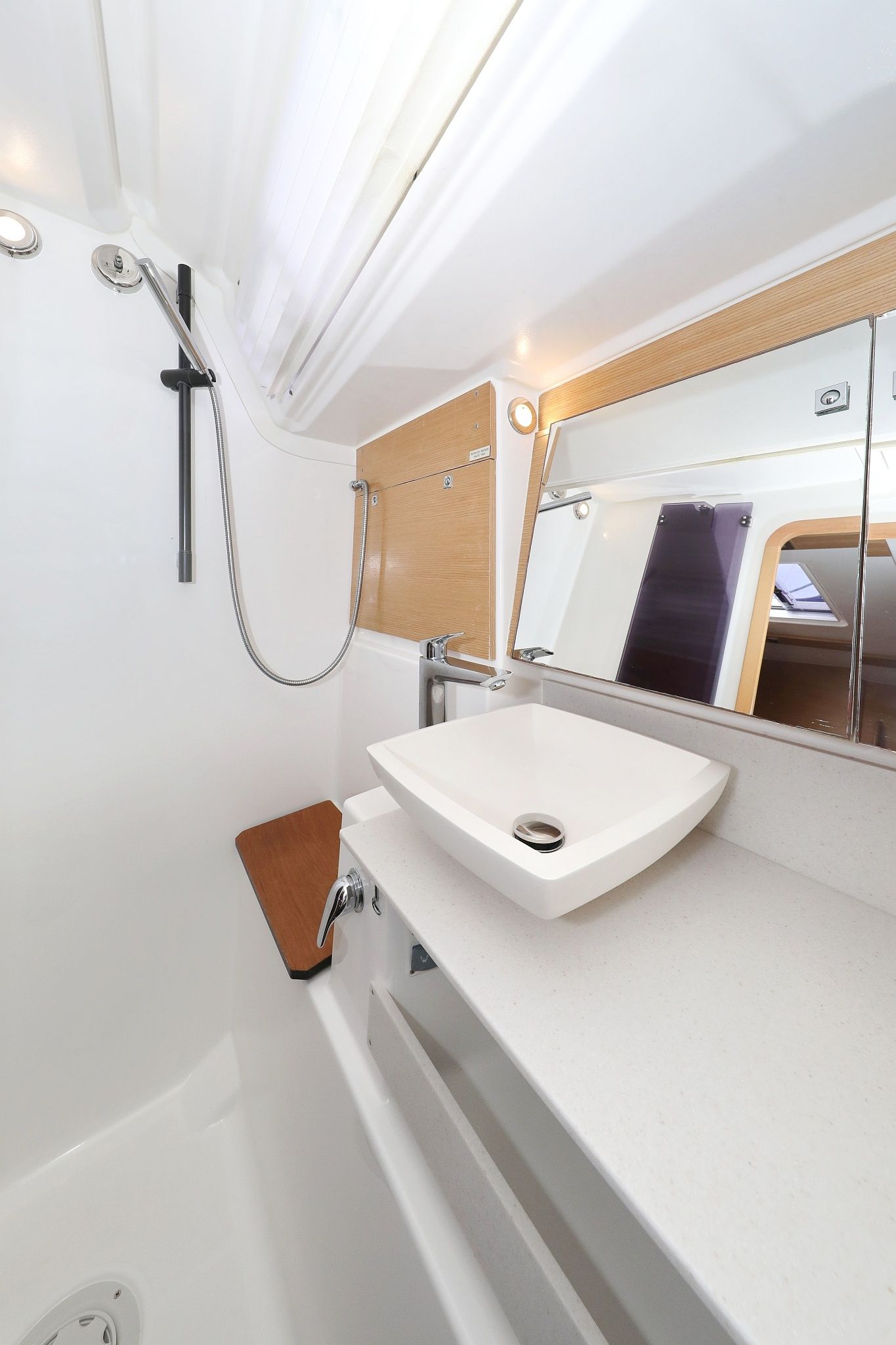 Dufour 430 | Adriatic Office