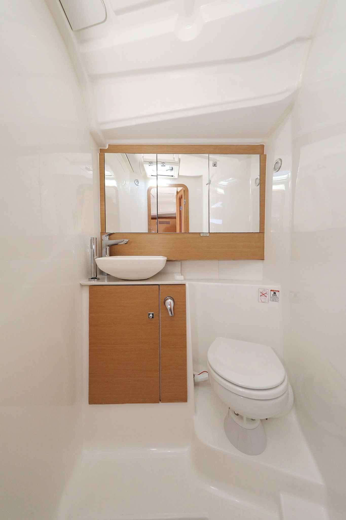 Dufour 430 | Adriatic Office