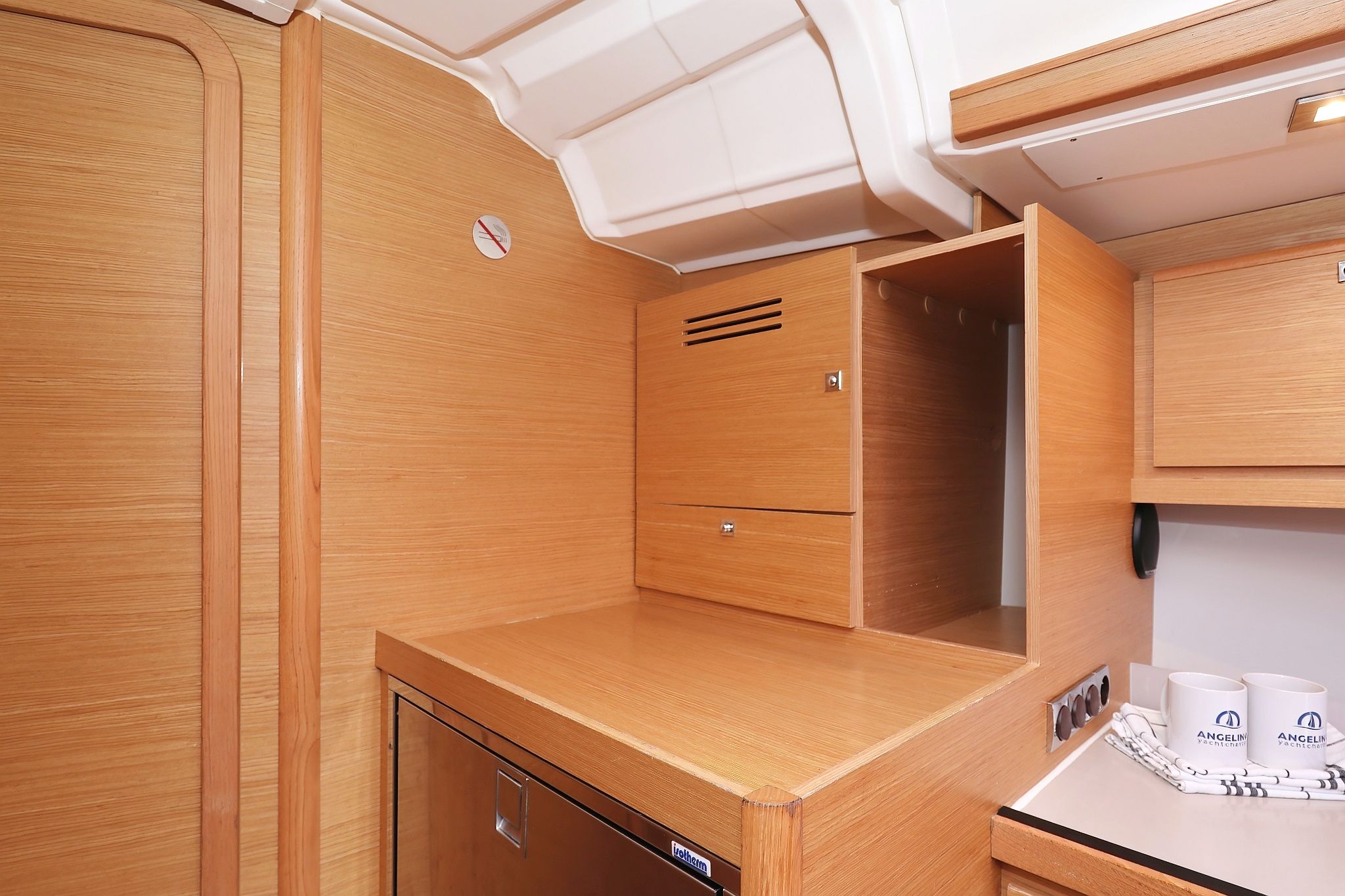 Dufour 430 | Adriatic Office