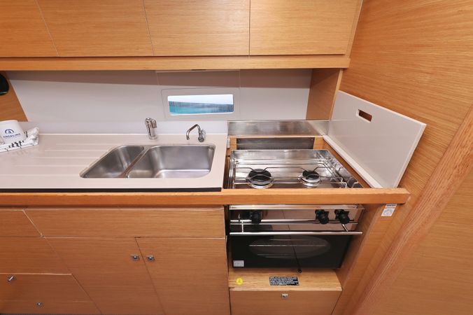 Dufour 430 | Adriatic Office