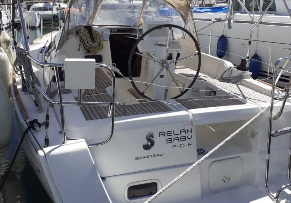 Beneteau Oceanis 31 | Relax Baby