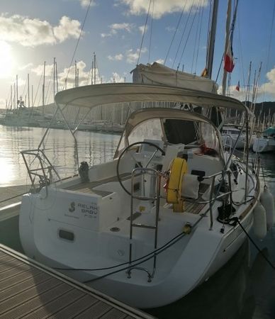 Beneteau Oceanis 31 | Relax Baby