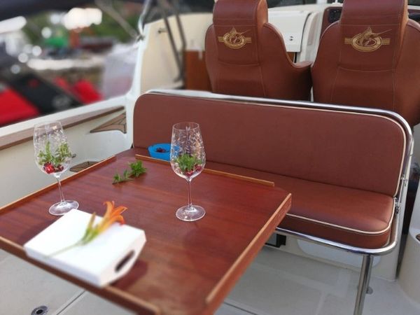 Sea Ray 845 | Sun Sport