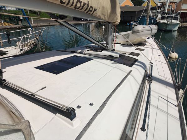 Dufour 520 GL | Botero