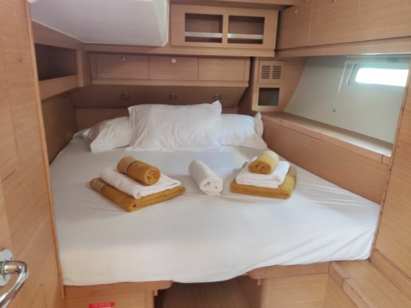 Dufour 520 GL | Botero