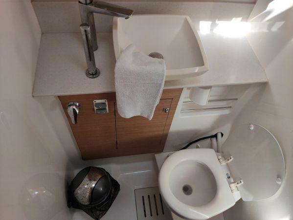 Dufour 520 GL | Botero