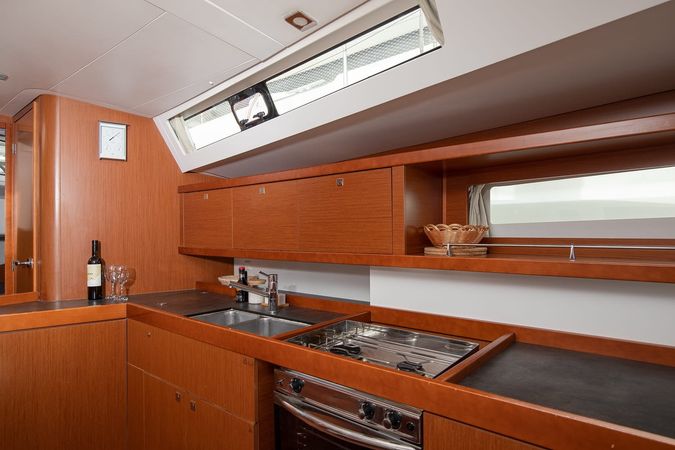 Beneteau Oceanis 45 | Mare Aeolos