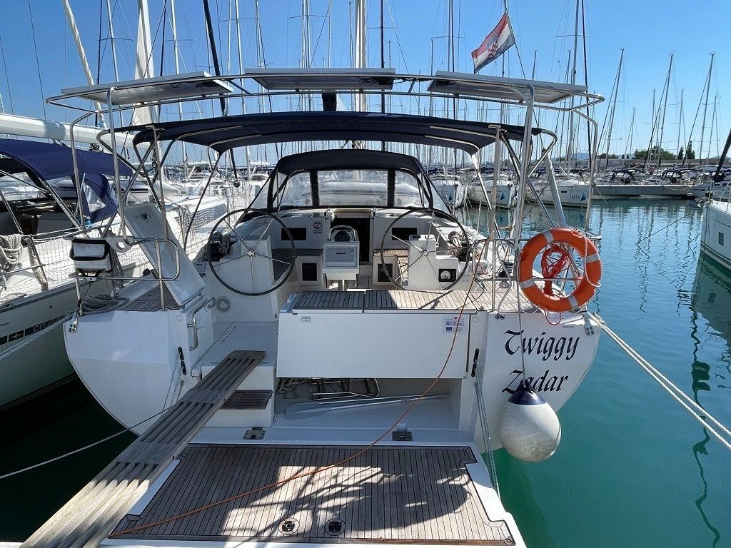 Bavaria C45 | Twiggy