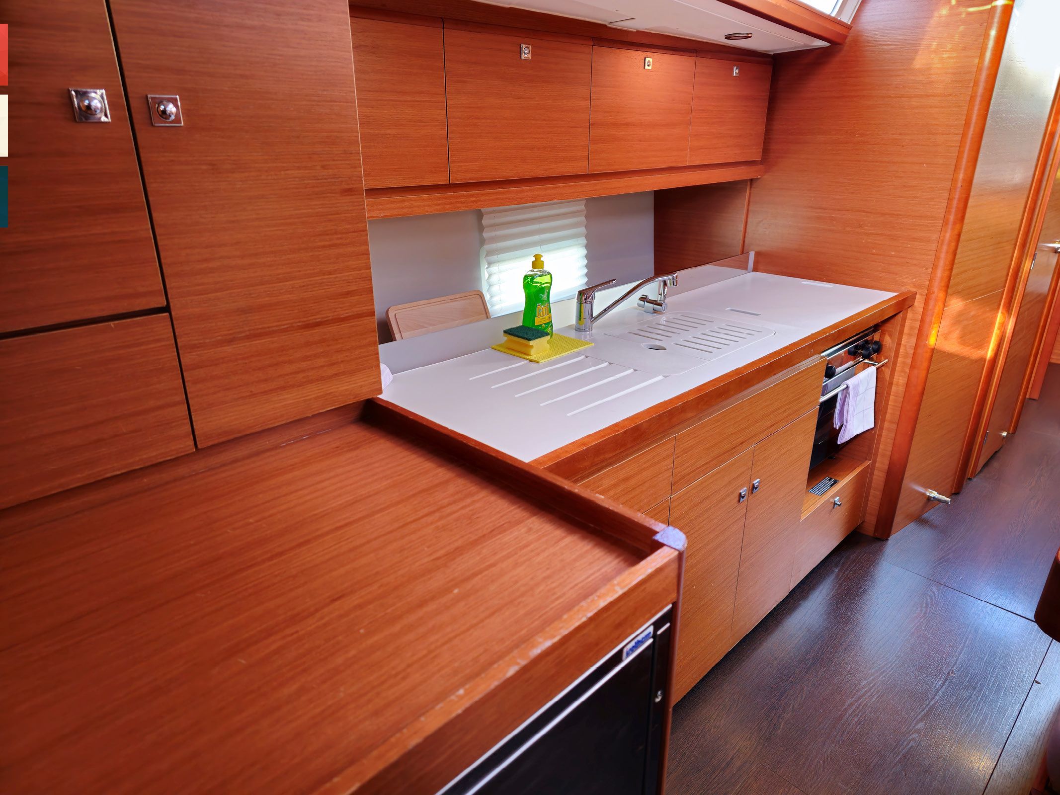 Dufour 430 | Moderato