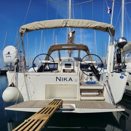 Dufour 390 | Nika
