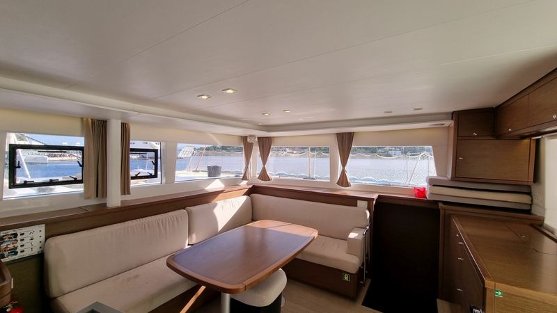 Lagoon 450 F | Samogon