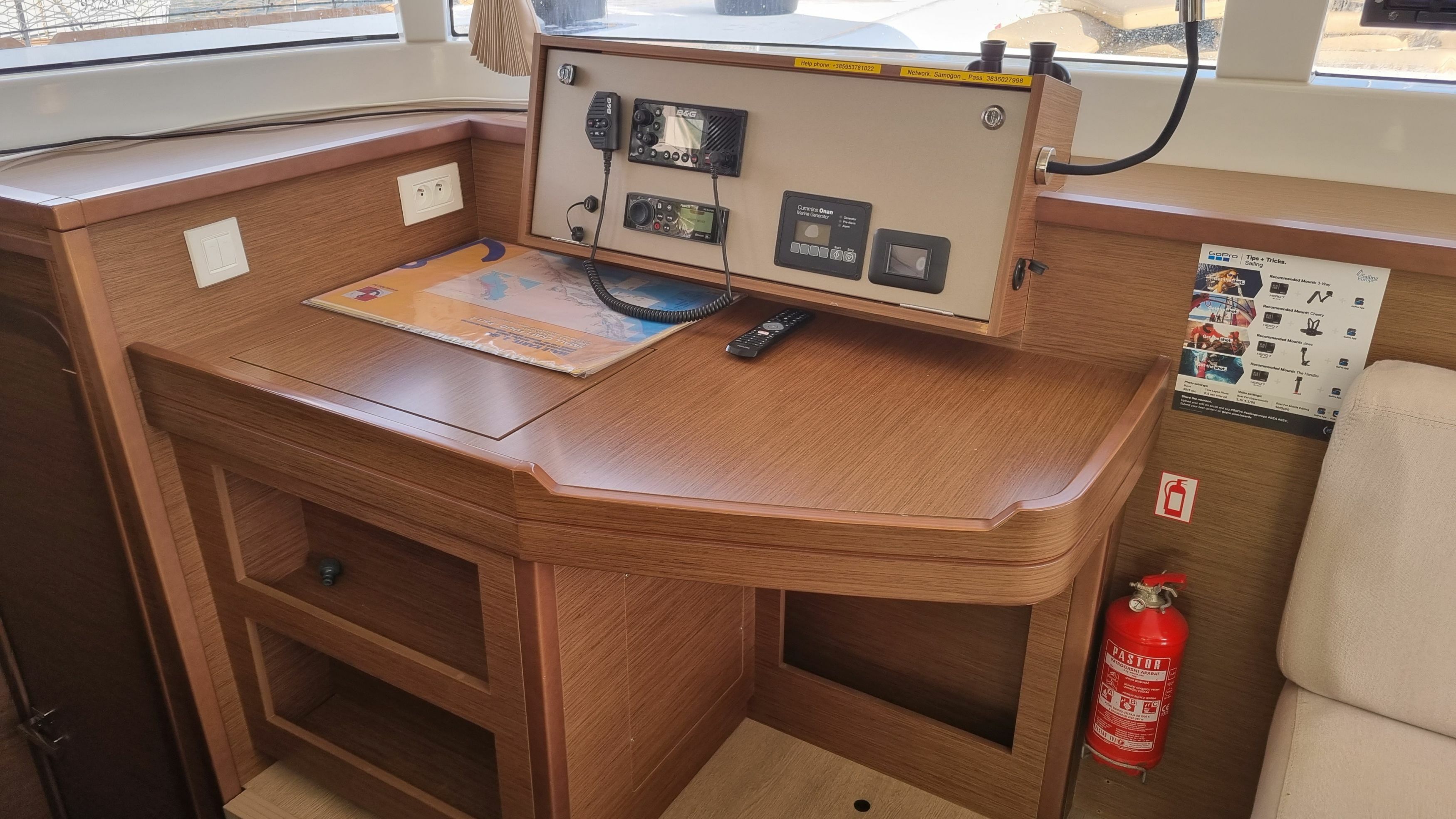 Lagoon 450 F | Samogon