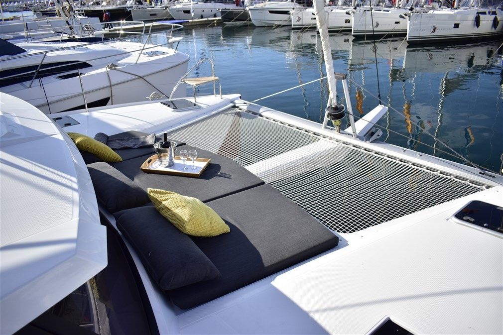 Fountaine Pajot Lucia 40 | Nala