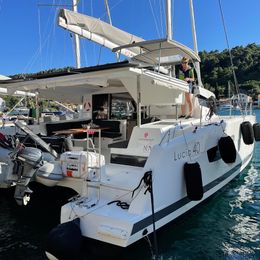 Fountaine Pajot Lucia 40 | Nala