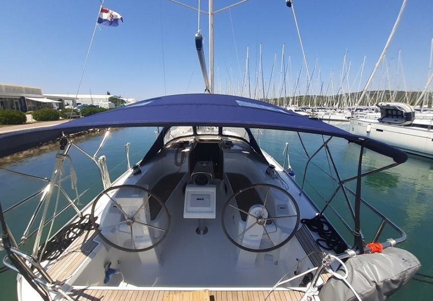 Bavaria Cruiser 34 | Lotus