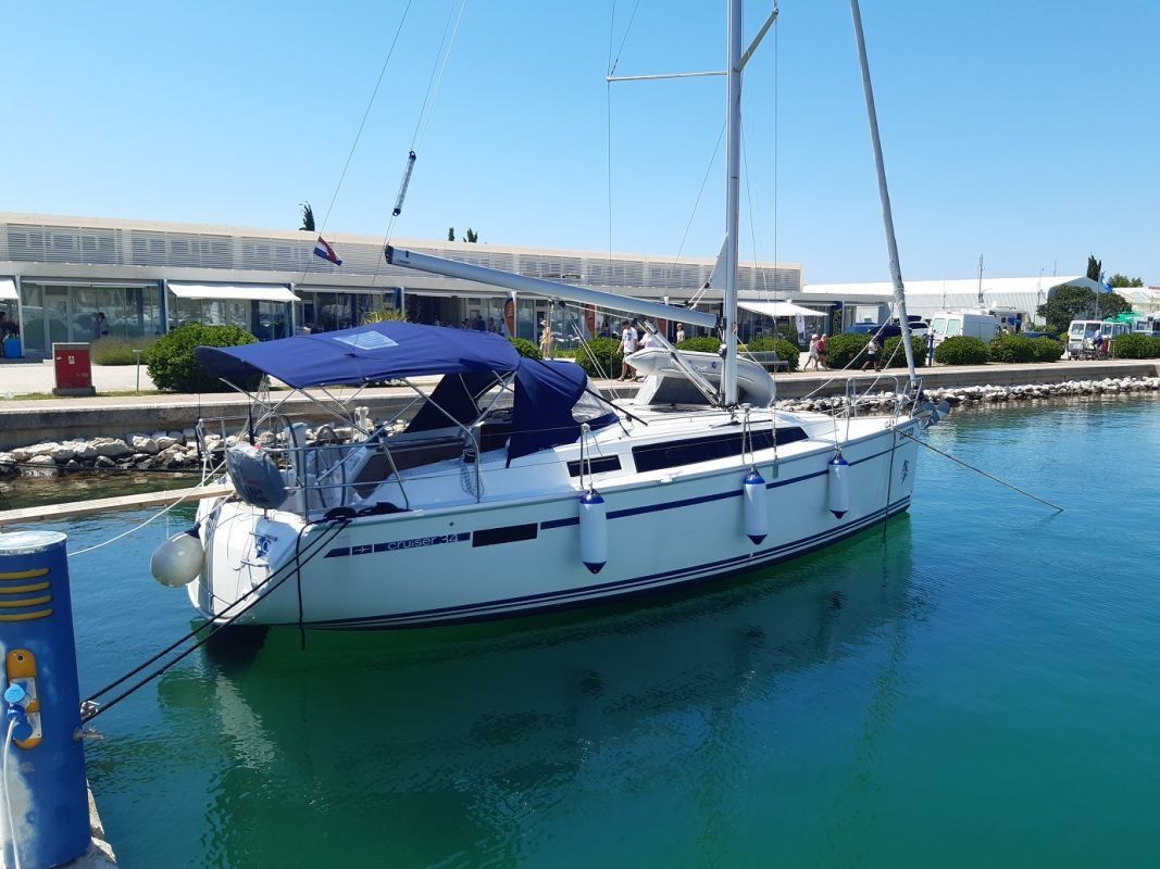 Bavaria Cruiser 34 | Lotus