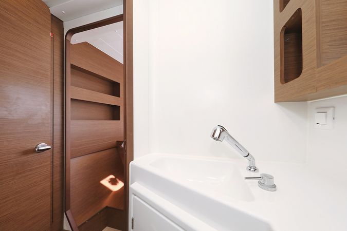 Lagoon 42 | Royal Salute