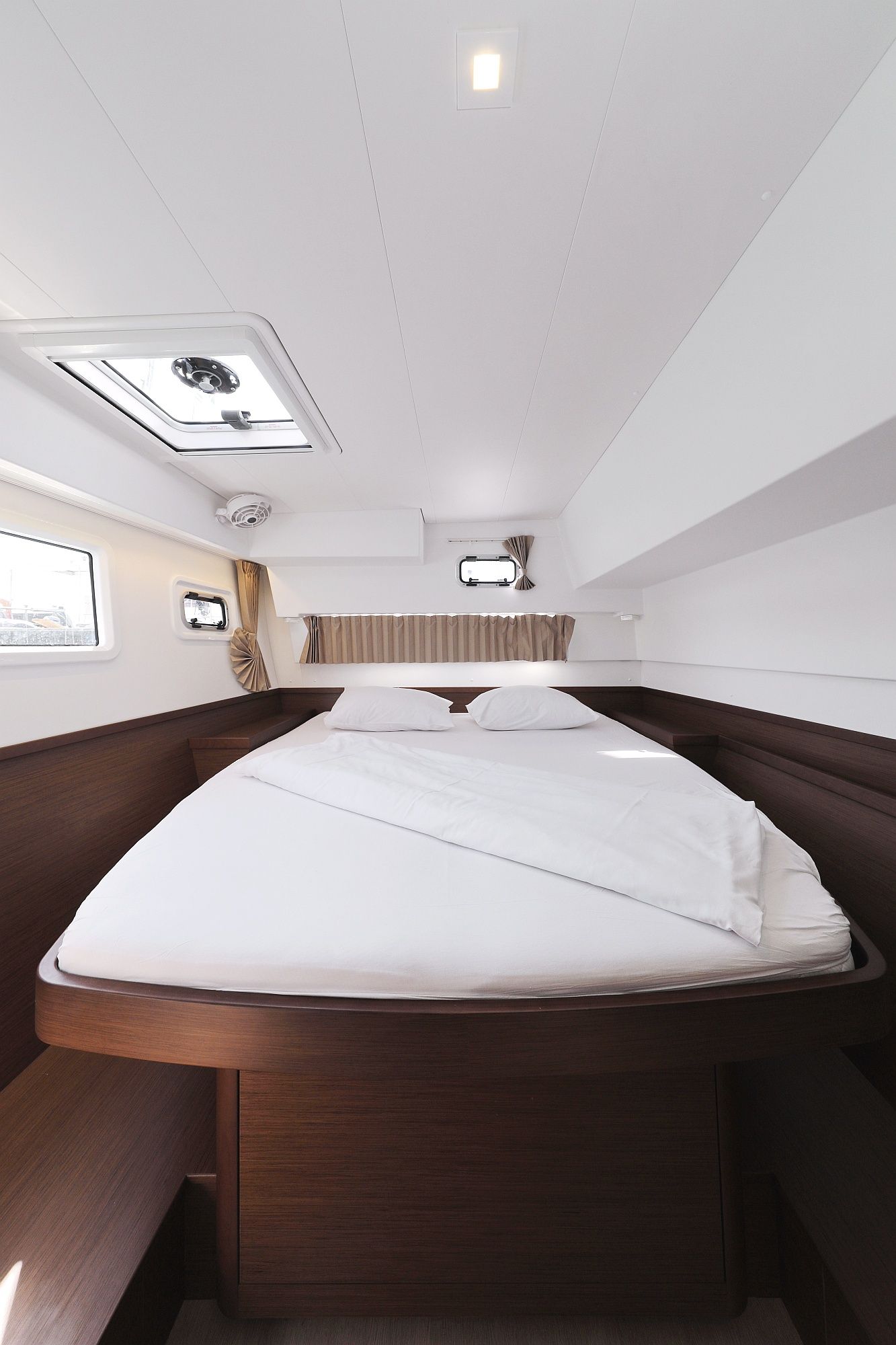 Lagoon 42 | Royal Salute