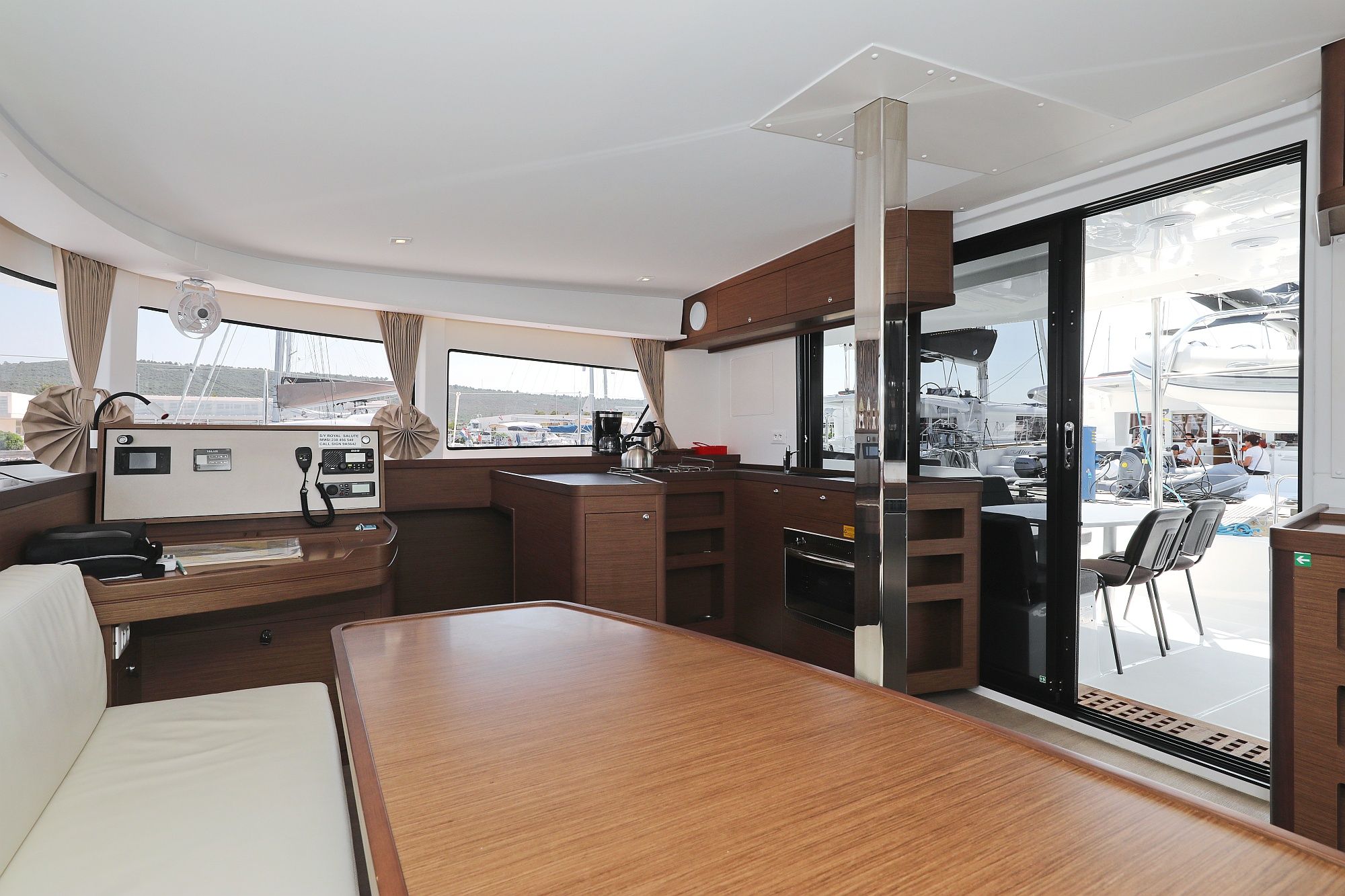 Lagoon 42 | Royal Salute