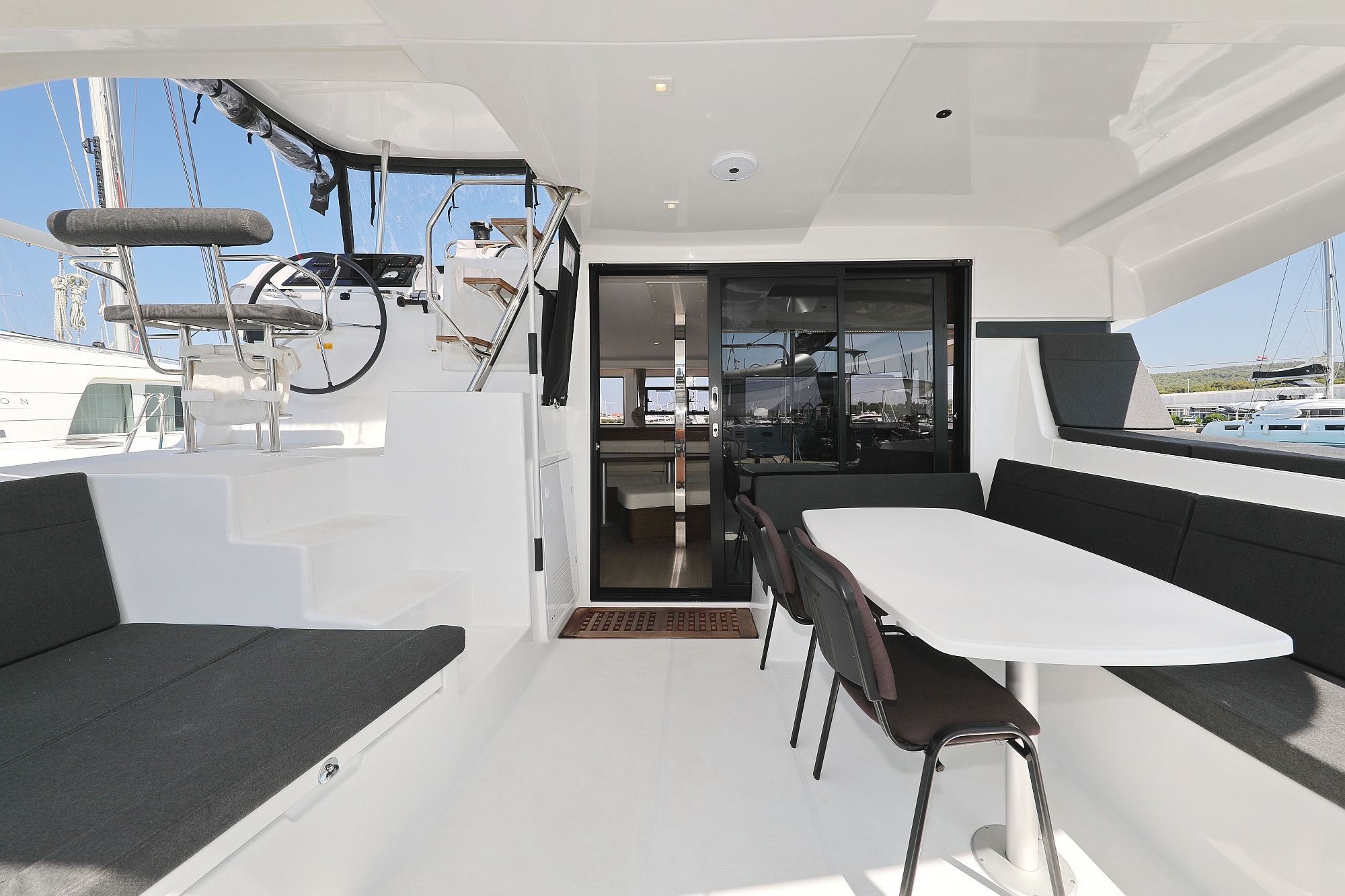 Lagoon 42 | Royal Salute