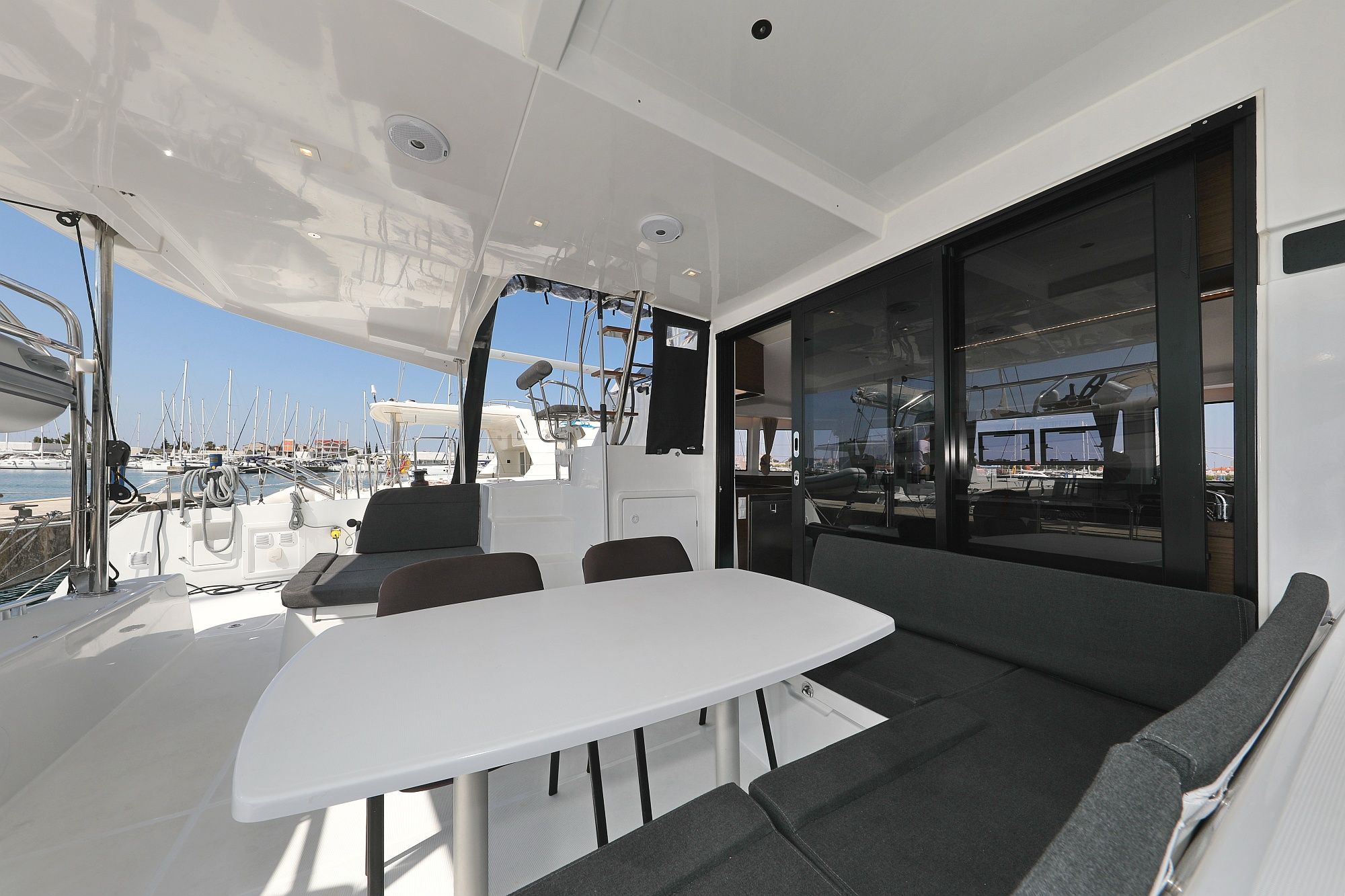 Lagoon 42 | Royal Salute